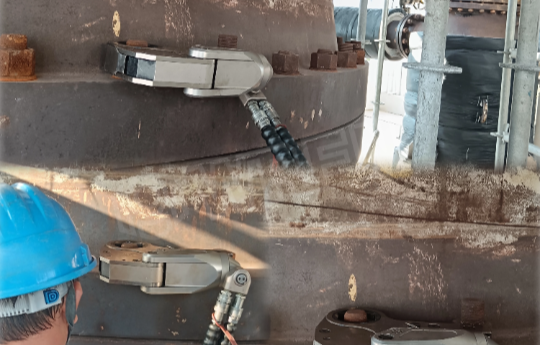 555000a公海会员中心液压 | 化工设备螺栓紧固演示